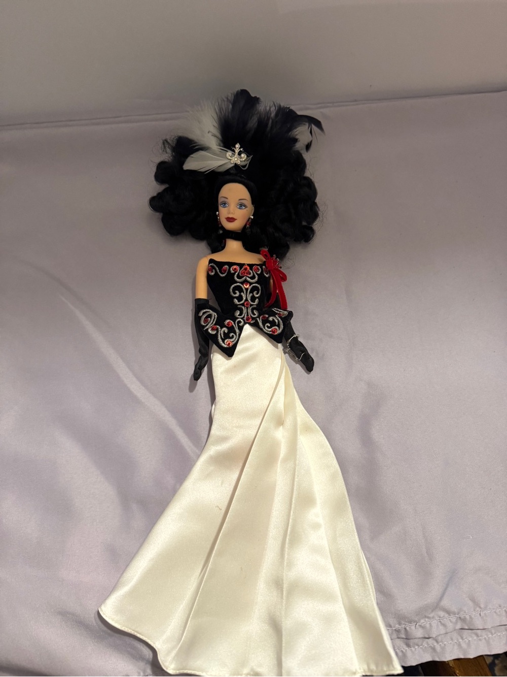Barbie Masquerade Gala Illusion Fashion Doll Limited Edition MPN 18667 Mattel